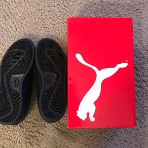 PUMA SMASH V2L Men’s Sneakers - New in Box - Black